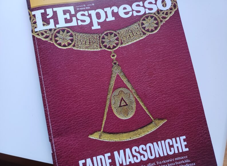 Censura all’Espresso: “Si vota, niente politica!”