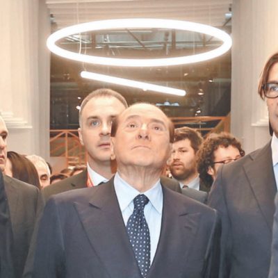 Il vecchio e il nuovo Testamento: la tv a Pier Silvio e Marina, milioni a Dell’Utri e a Fascina